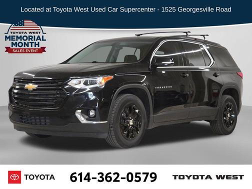 Mosaic Black Metallic 2020 Chevrolet Traverse LT Cloth