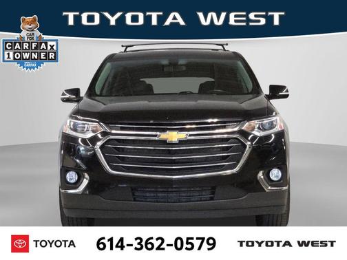 Mosaic Black Metallic 2020 Chevrolet Traverse LT Cloth