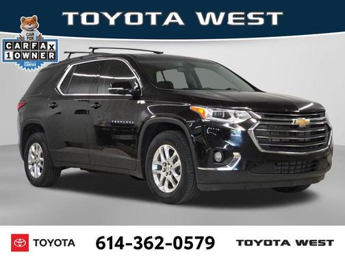 Mosaic Black Metallic 2020 Chevrolet Traverse LT Cloth
