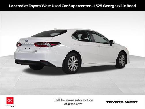 2022 Toyota Camry LE