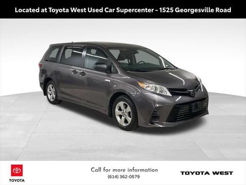 2020 Toyota Sienna SE