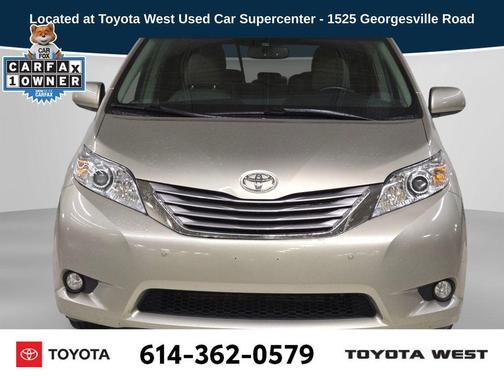 2017 Toyota Sienna XLE