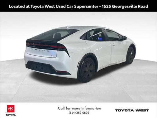 2024 Toyota Prius LE
