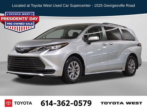 2023 Toyota Sienna LE