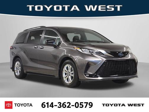 2022 Toyota Sienna XSE 7 Passenger