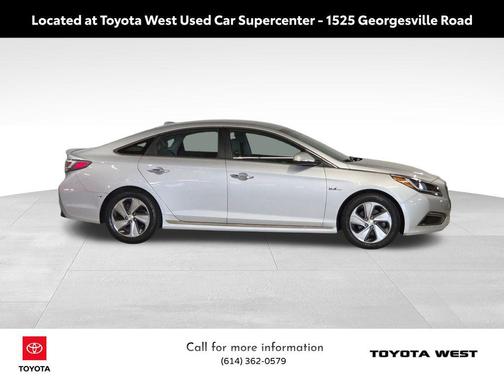 2017 Hyundai SONATA Hybrid Limited