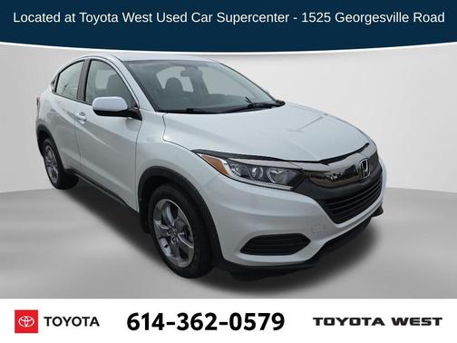 Platinum White Pearl 2021 Honda HR-V LX
