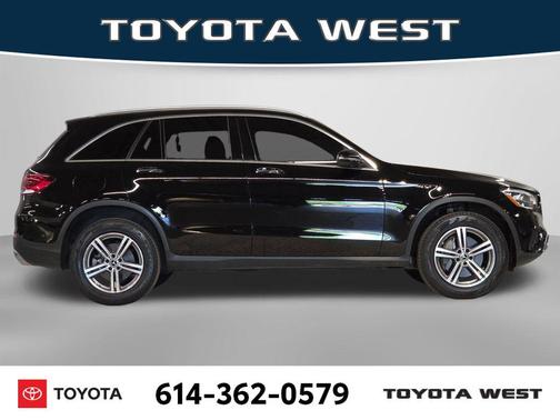 Black 2022 Mercedes-Benz GLC 300 4MATIC