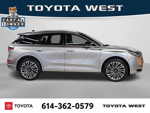 Silver Radiance Metallic Clearcoat 2022 Lincoln Corsair Reserve
