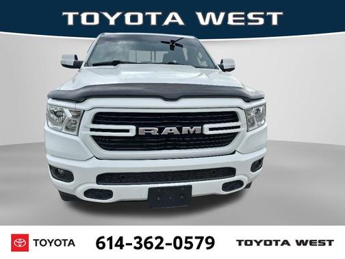 Bright White Clearcoat 2019 RAM 1500 Big Horn