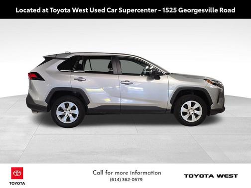 2023 Toyota RAV4 LE