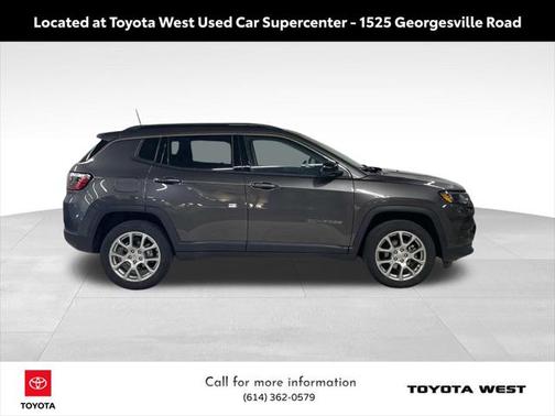 2022 Jeep Compass Latitude Lux