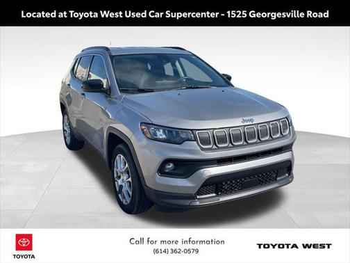 2022 Jeep Compass Latitude Lux