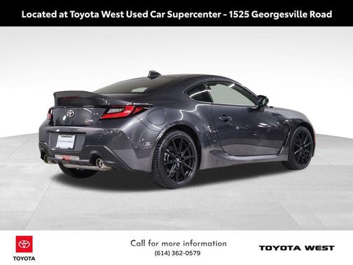 2025 Toyota GR86 Premium