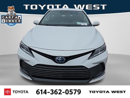 2024 Toyota Camry Hybrid LE