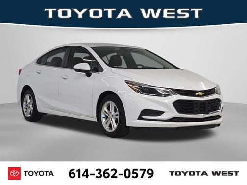 Summit White 2017 Chevrolet Cruze LT