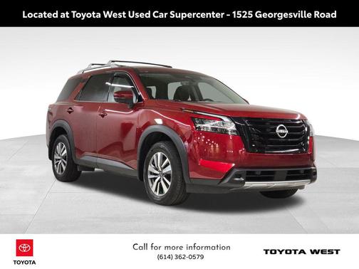 2023 Nissan Pathfinder SL 4WD