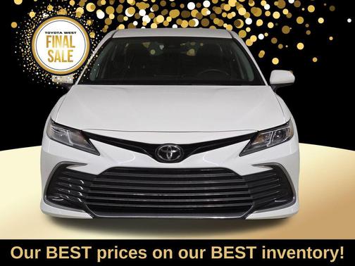 2024 Toyota Camry LE