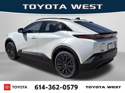 Wind Chill Pearl/Black 2026 Toyota C-HR XSE