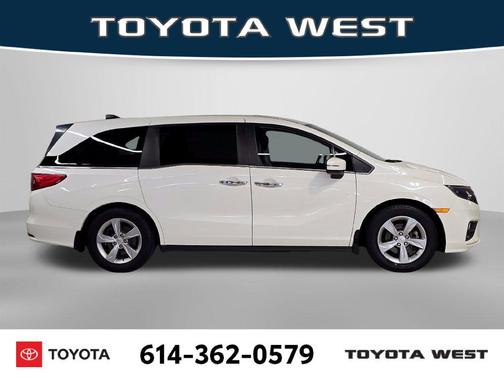 White Diamond Pearl 2018 Honda Odyssey EX-L