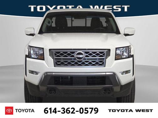 Glacier White 2022 Nissan Frontier SV