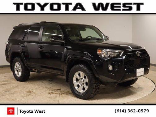 Photo 1 of 31 of 2020 Toyota 4Runner SR5 Premium