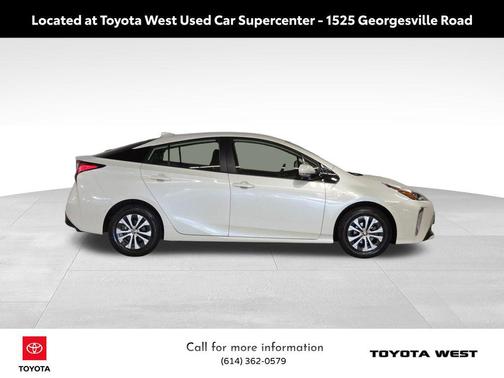 2020 Toyota Prius XLE
