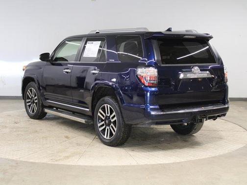 Photo 5 of 28 of 2021 Toyota 4Runner Limited