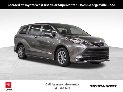 2022 Toyota Sienna XLE