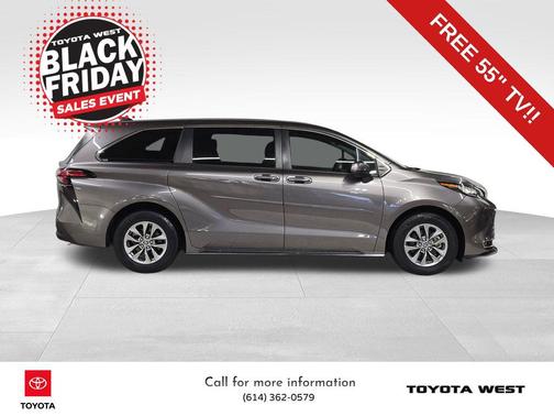 2022 Toyota Sienna XLE