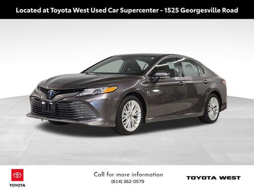 2020 Toyota Camry Hybrid XLE