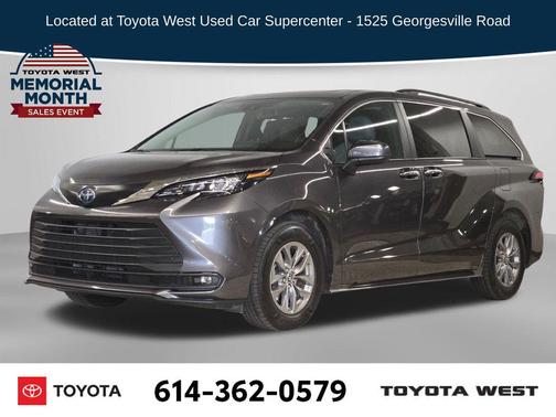 Magnetic Gray Metallic 2025 Toyota Sienna XLE