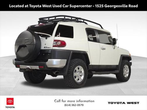 2014 Toyota FJ Cruiser Base