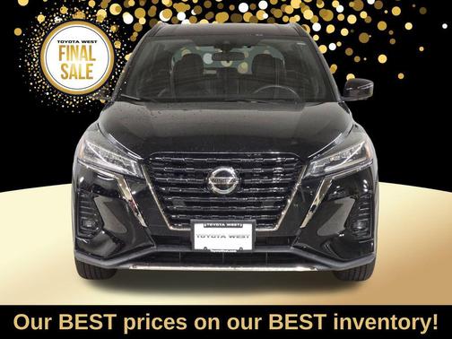 2021 Nissan Kicks SR