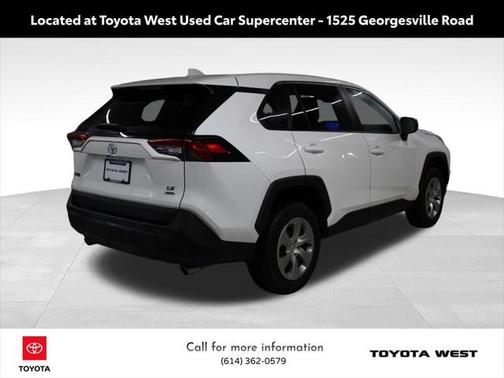 2023 Toyota RAV4 LE