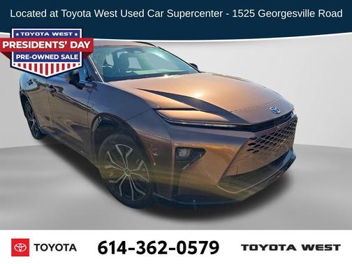 2025 Toyota Crown Signia XLE