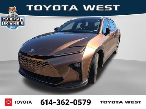 2025 Toyota Crown Signia XLE