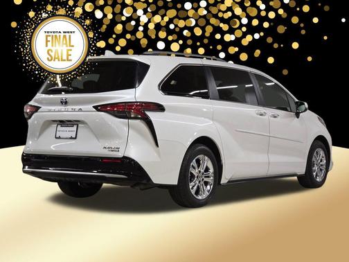 2024 Toyota Sienna Platinum