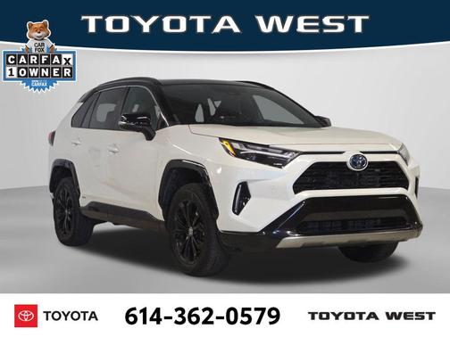 Blizzard Pearl/Midnight Black Metallic 2022 Toyota RAV4 Hybrid SE