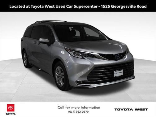 2023 Toyota Sienna Limited 7-Passenger