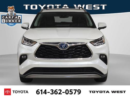 2023 Toyota Highlander Hybrid Platinum