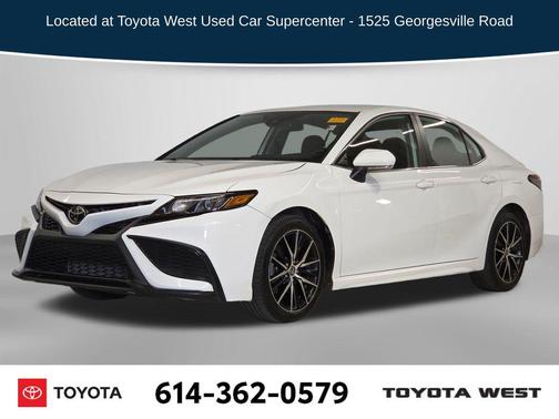 Ice 2023 Toyota Camry SE