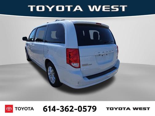 White Knuckle Clearcoat 2019 Dodge Grand Caravan SXT