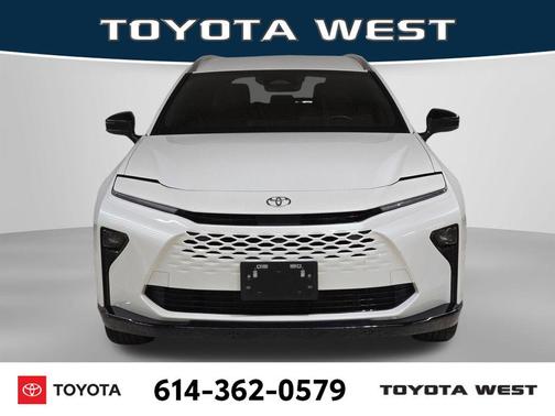 2025 Toyota Crown Signia XLE