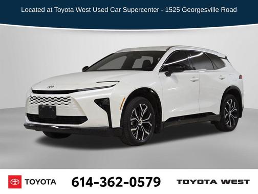 2025 Toyota Crown Signia XLE