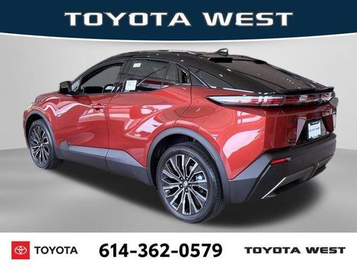 Midnight Black Metallic 2026 Toyota C-HR XSE