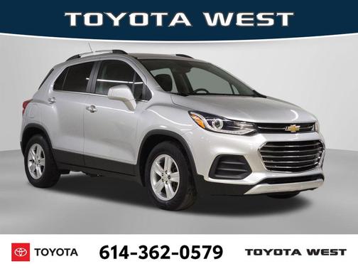 Silver Ice Metallic 2019 Chevrolet Trax LT