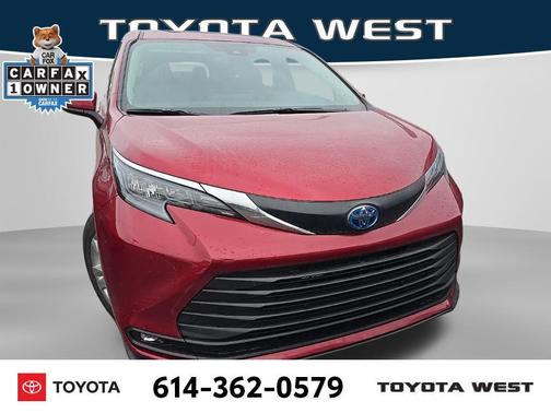 2025 Toyota Sienna XLE