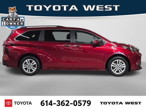 2025 Toyota Sienna XLE