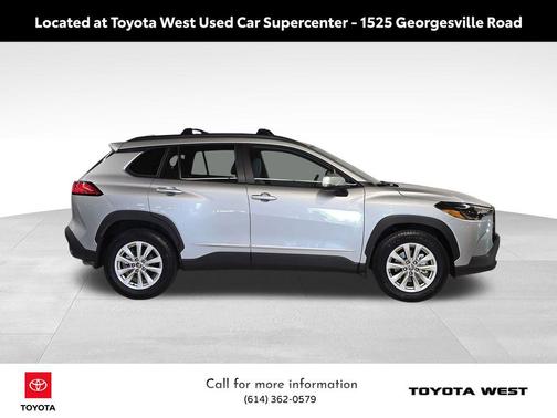 2024 Toyota Corolla Cross LE